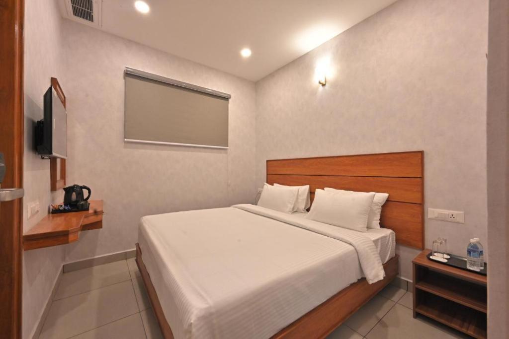 Hotel Cr Rivera Madurai Exterior foto